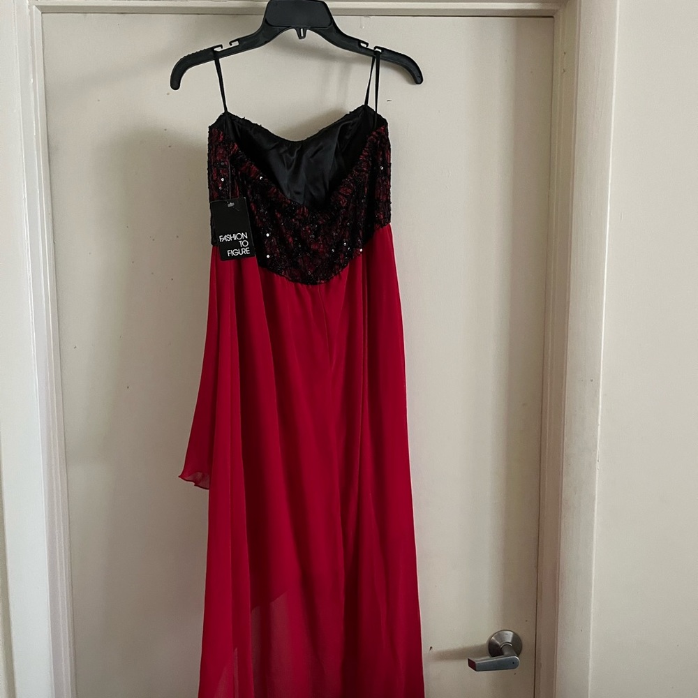 Dress red/black size XL